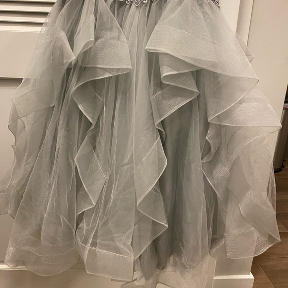 Elegant Silver Embellished Dress NWT - Picture 4 of 14